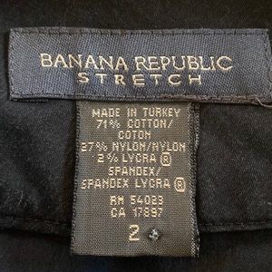 Banana Republic size 2 pencil skirt. Black